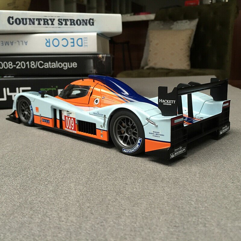 Autoart 1:18 Scale LOLA Aston Martin LMP1 2009 GULF Racing Car Model