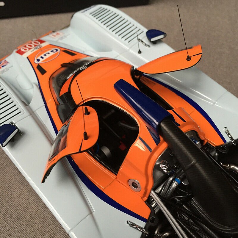 Autoart 1:18 Scale LOLA Aston Martin LMP1 2009 GULF Racing Car Model
