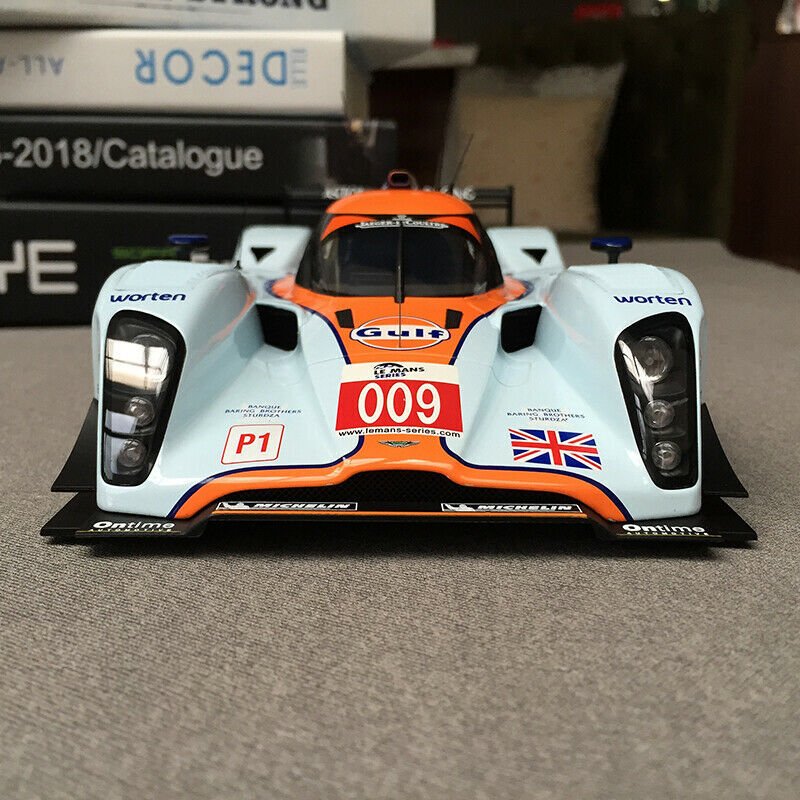 Autoart 1:18 Scale LOLA Aston Martin LMP1 2009 GULF Racing Car Model