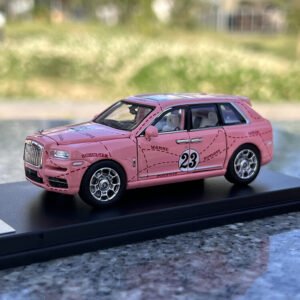 DCM 1:64 Scale Rolls-Royce Curinan Extended Car Model SUV