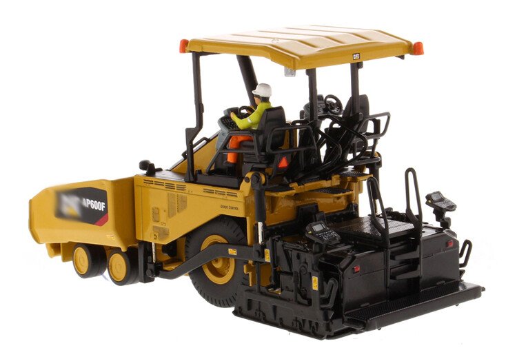 1:50 For Cat AP600F Asphalt Paver Diecast Masters DM85591 Excluding dolls