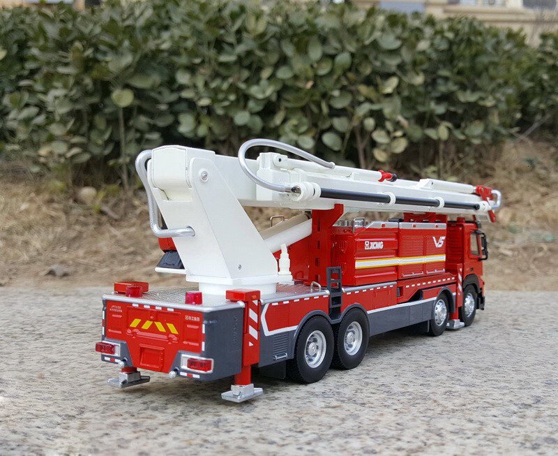 1:50 XCMG JP72/S5 JET Fire Truck Diecast Model