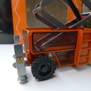 1/40 DINGLI JCPT1823RT SELF PROPELLED ROUGH-TERRAIN SCISSOR LIFTS MODEL - 图片 5