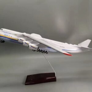 1:200 Antonov Ukraine An-225 Aircraft Strategic Transport Plastic Airplane Model - 图片 7
