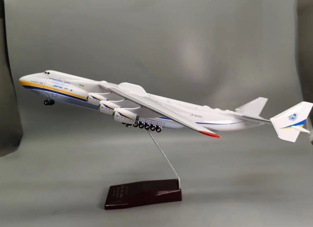 1:200 Antonov Ukraine An-225 Aircraft Strategic Transport Plastic Airplane Model - 图片 7