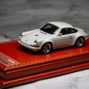 Make Up Titan 1:64 Scale Porsche Singer 911 964 Coupe Car Model Toys