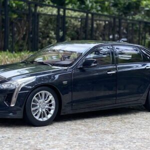 1:18 Scale New 2019 CADILLAC CT6 Car Model Collection Black