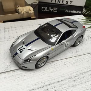1:18 Ferrari California gift car model