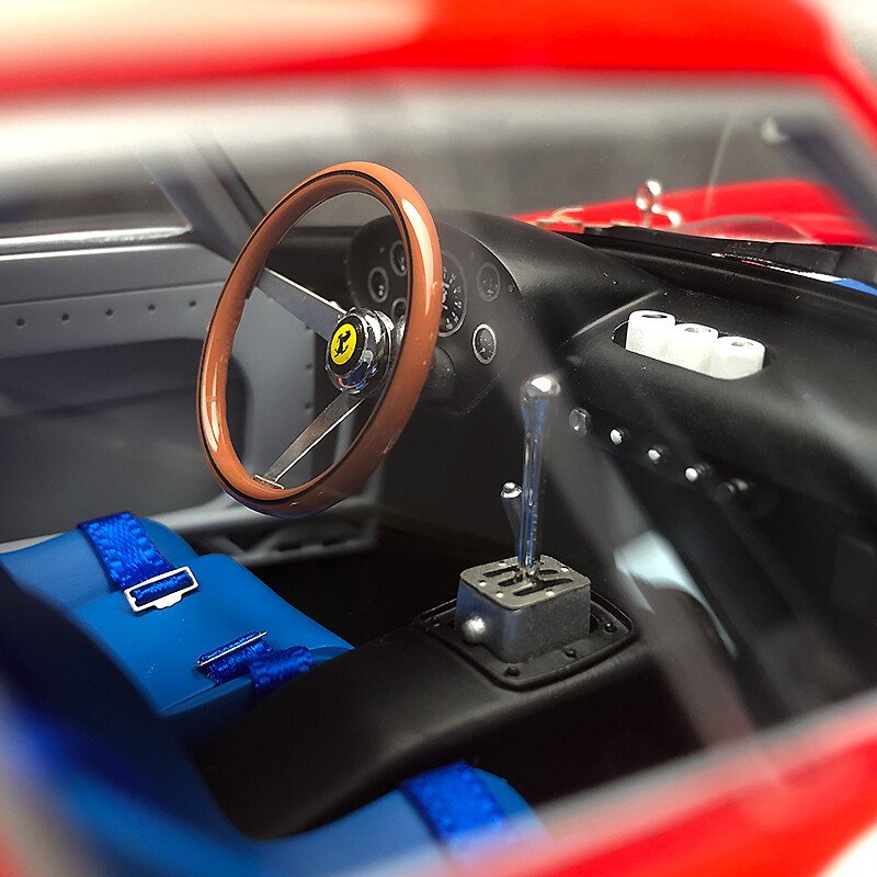1: 18 Ferrari 250 GTO classic collection car model