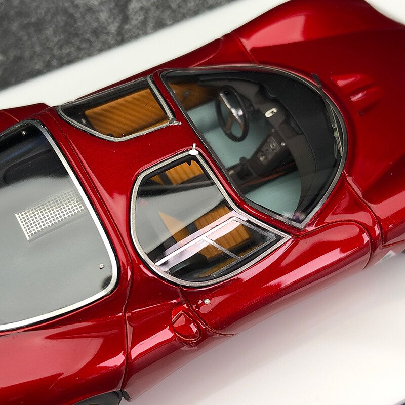 DMH 1:43 Dark Red Alfa Romeo tipo33 Stradale Resin Collection Car Model