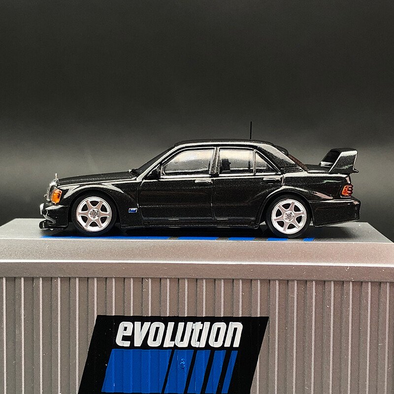 Tw Benz 190E 2.5 Evo 1:64 car model with container alloy collection ornaments