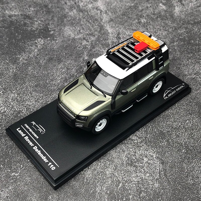Most real 1:43 defender kit 90 110 alloy car model
