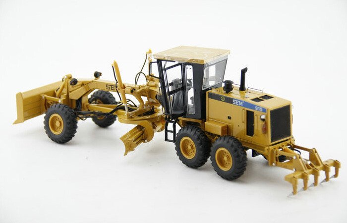 1/35 Scale Model Shangong SEM919 Motor Grader Construction Machinery