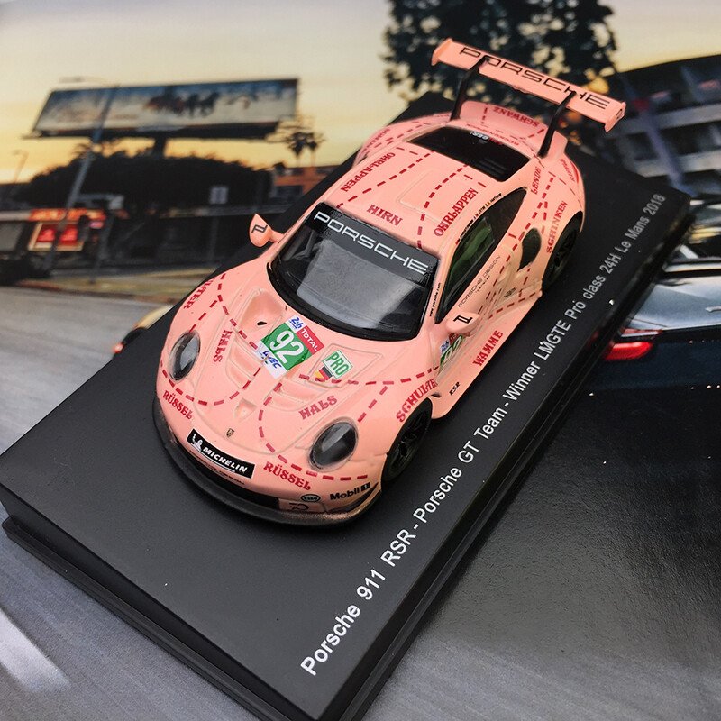 Spark Porsche 911 RSR pink pig Le Mans super car model collection ornament resin