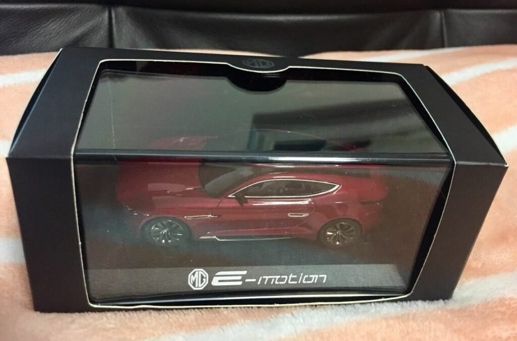 1/43 MG E-motion diecast model