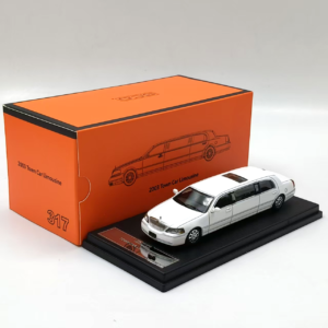 GCD 1/64 For Lincoln Extended Edition alloy miniature realistic car model