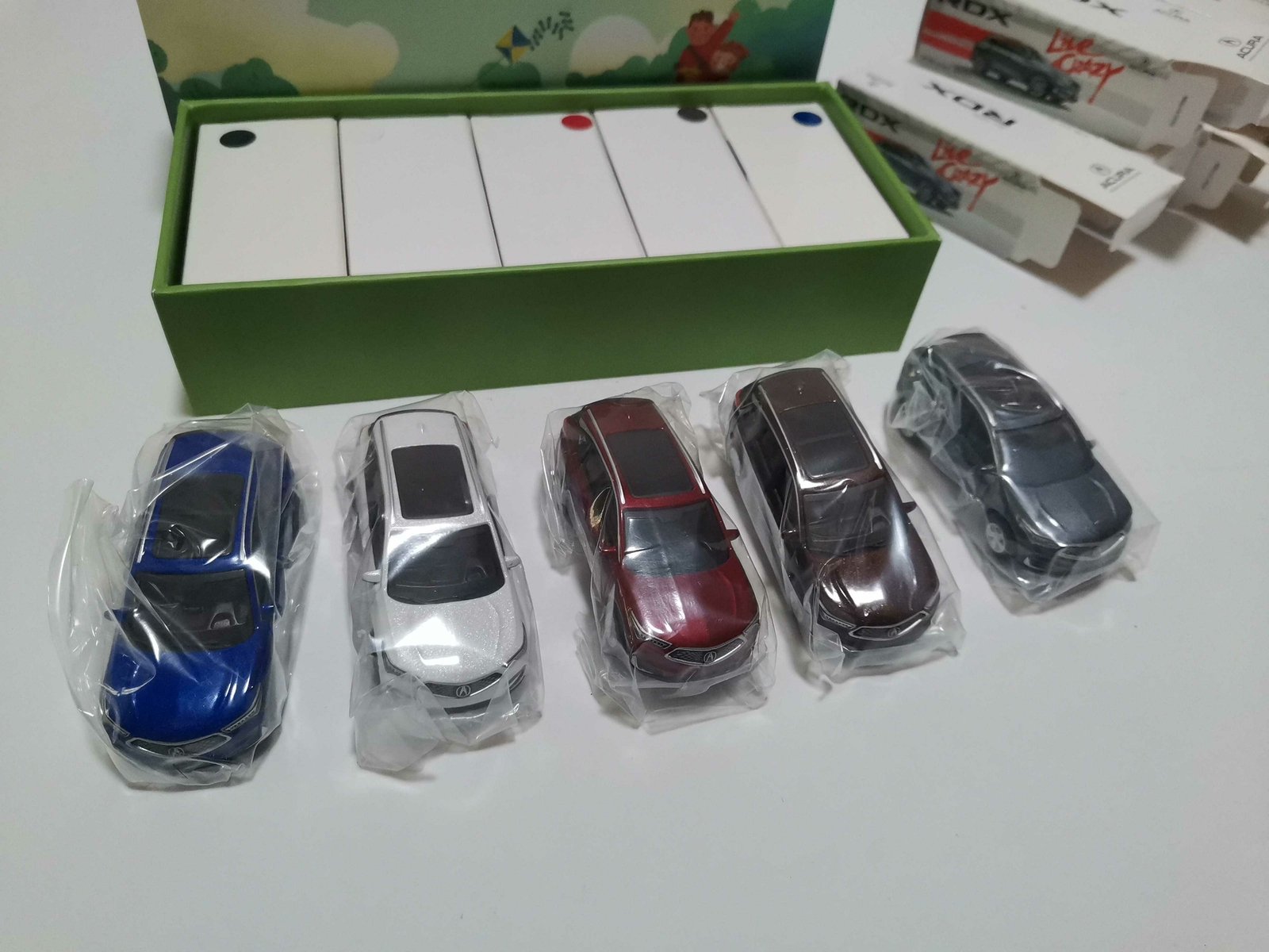 New 1:64 Acura RDX Diecast Model Car - 图片 1