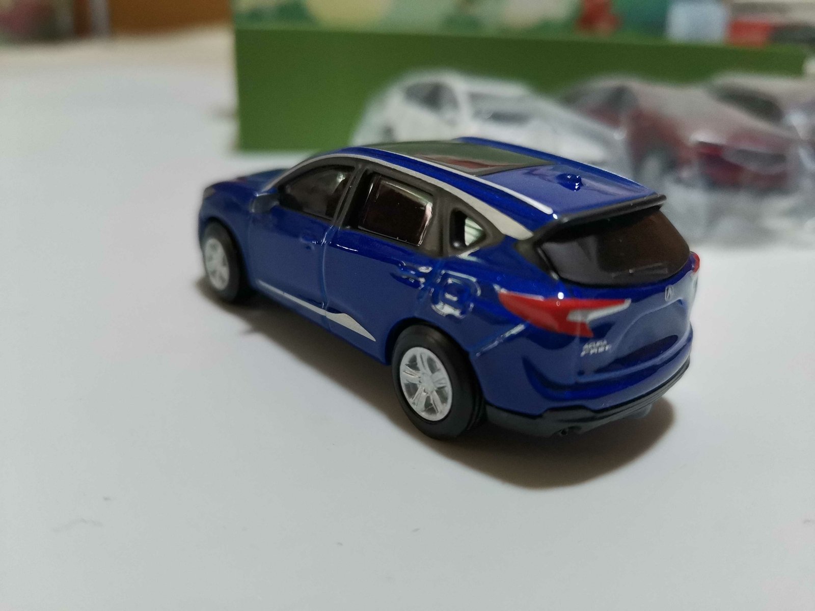 New 1:64 Acura RDX Diecast Model Car - 图片 3