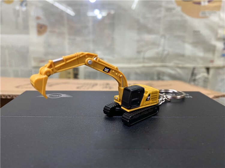 Caterpillar CAT 320 85981 Excavator Keyring Key Chains By Diecast Masters