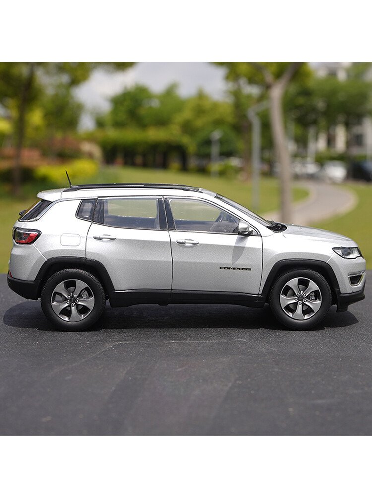 1:18 for Jeep Compass Car Model Alloy Simulation Car Model