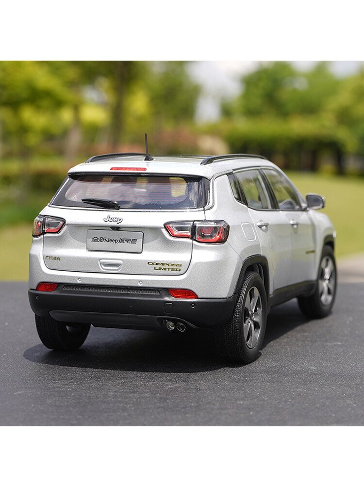 1:18 for Jeep Compass Car Model Alloy Simulation Car Model