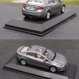 1/43 for FIAT Viaggio alloy simulation car model gift