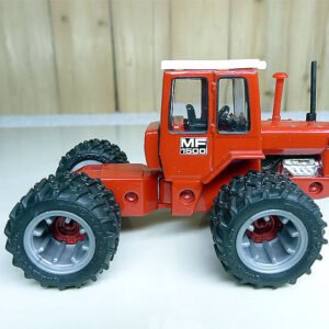 1/64 for Massey Ferguson 1500 Eight Wheeled Tractor Model Commemorative Edition