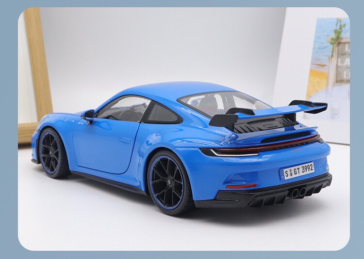 1/18 Diecasts for Porsche 911 992 GT3 2022 Alloy Car Model Blue Rivera
