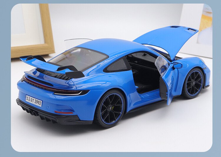 1/18 Diecasts for Porsche 911 992 GT3 2022 Alloy Car Model Blue Rivera