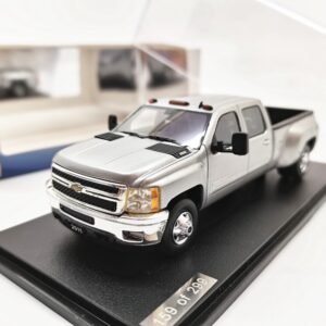 GLM 1/43 For Chevrolet Silverado 3500HD 4x4 pick-up truck Model Toys - 图片 1