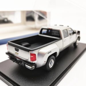 GLM 1/43 For Chevrolet Silverado 3500HD 4x4 pick-up truck Model Toys - 图片 4