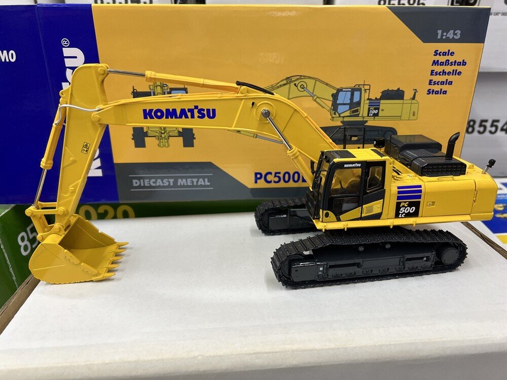 1:43 For KOMATSU PC500LC-10M0 Excavator Alloy model Gifts