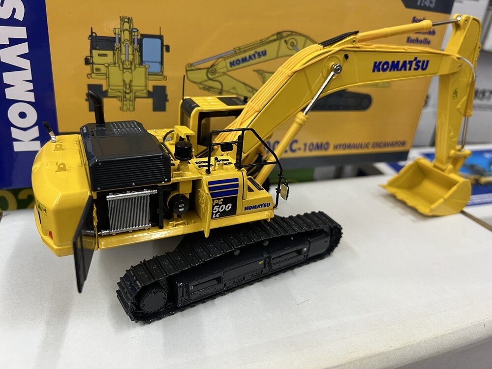 1:43 For KOMATSU PC500LC-10M0 Excavator Alloy model Gifts