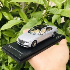 Almost Real 1:43 Scale Mercedes-Maybach S-Class S650 2019 Diecast Car Model