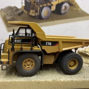 DM 1:50 CAT 770 Caterpillar Mine Dump Truck Muddy Special Edition Alloy Engineering Vehicle Model 85756