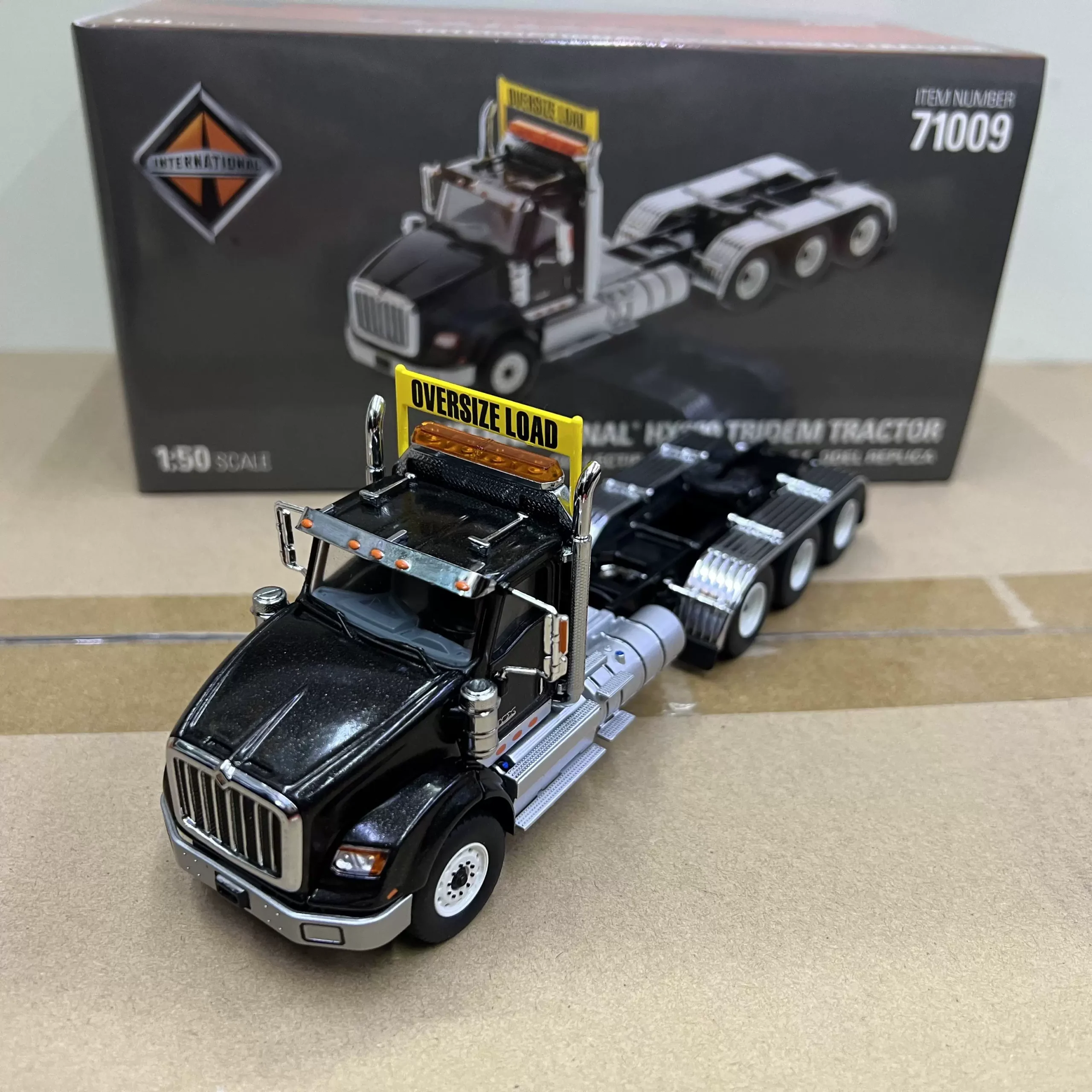 DM 1:50 INTERNATIONAL HX620 International Truck Tractor Triaxial American Edition Tow Truck Model 71009 - 图片 4