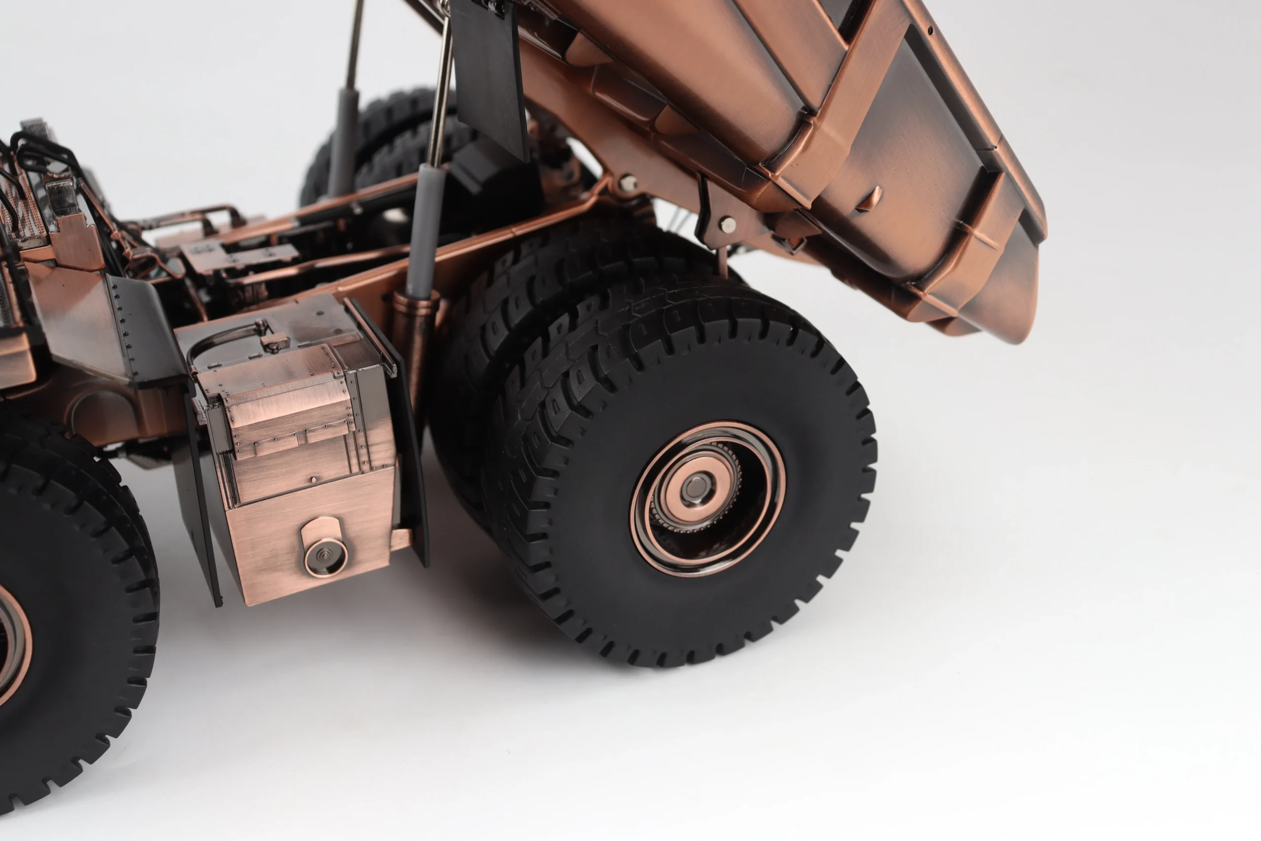 DM 1:50 CAT 797F Caterpillar Mining Truck Dump Truck Alloy Copper Limited Edition Model 85799 - 图片 4