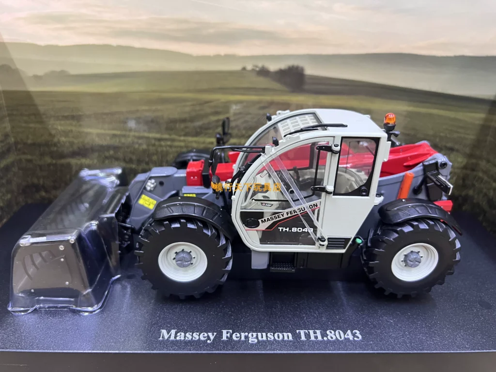 UH6342 1:32 MASSEY FERGUSON TH8043 Massey Ferguson Telescopic Arm Forklift Model