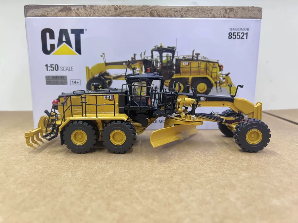 DM 1:50 CAT 18 MOTOR GRADER Caterpillar self-propelled grader alloy model 85521