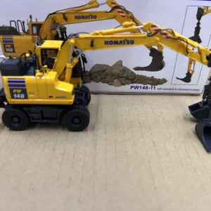 UH 8162 1:50 Komatsu PW148-11 Small pine wheel type multi-function excavator loader model - 图片 2