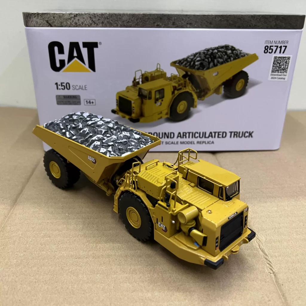 DM 1:50 CAT AD45 Caterpillar Underground Articulated Truck Alloy Engineering Vehicle Model 85717