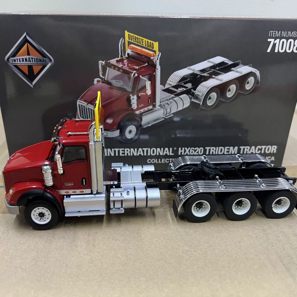 DM 1:50 INTERNATIONAL HX620 International Truck Tractor Triaxial American Edition Tow Truck Model 71008