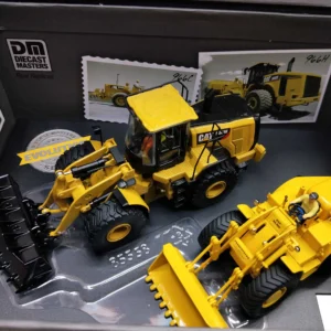 DM 1:50 CAT 966A & 966M Caterpillar set forklift loader alloy engineering model 85558