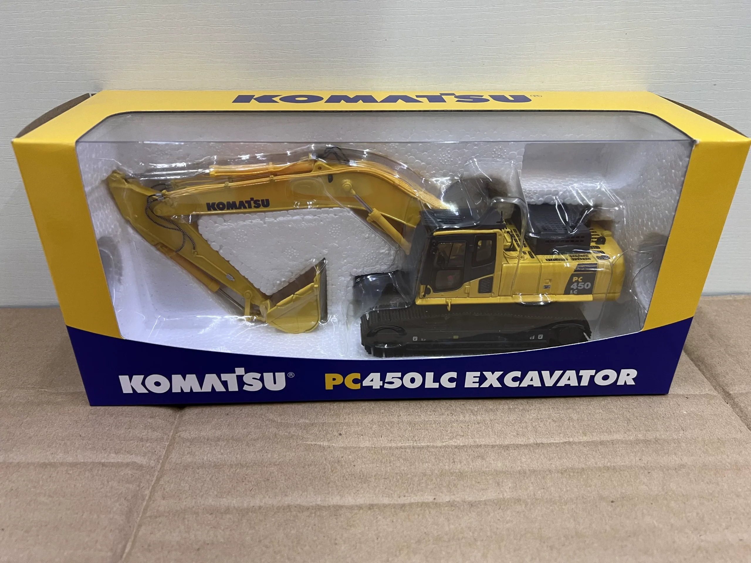 UH8004 1:50 KOMATSU PC450LC-7 Komatsu Long Arm Excavator Alloy Engineering Vehicle Model - 图片 2