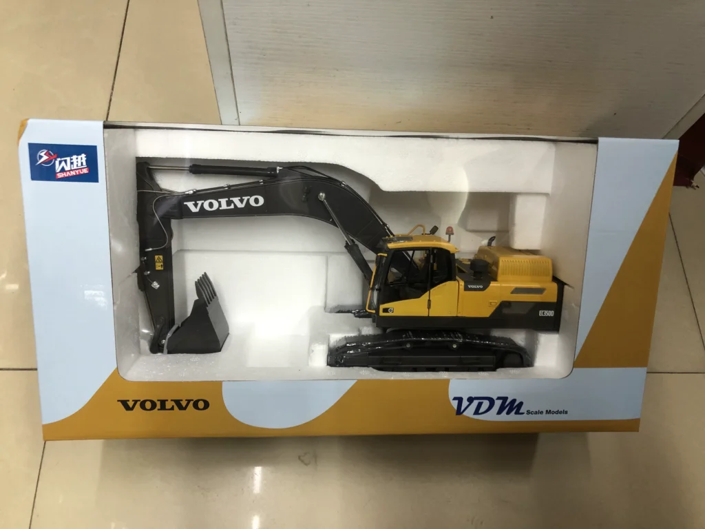 1:32 Volvo EC350D Volvo crawler excavator alloy engineering car excavator forklift model