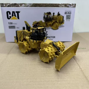 DM 1:50 CAT 836 Caterpillar Landfill Compactor Alloy Engineered Forklift Model 85763