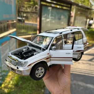 1:18 Toyota Land Cruiser 4700 Cruiser LC100 Alloy Simulation Car Model