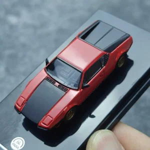 1:64 De Tomaso Pantera 1972 Sports Car Alloy Car Model