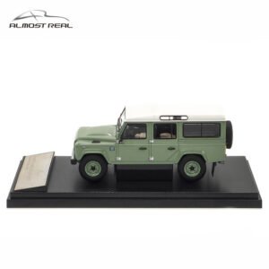 1:43 Land Rover Defender 110 Herilage Edition 2015 Car Model Limited