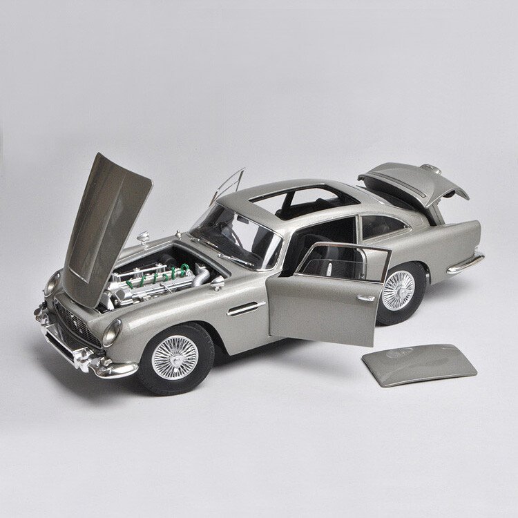 Hot Wheels 1:18 Model Collection Aston Martin DB5 007 GOLDFINGER JAMES BOND